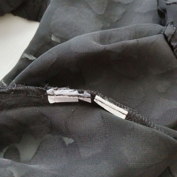 Ann Taylor Black Sheer Animal Print Lightweight Button Up Blouse Women's Size 8 - Picture 5 of 14